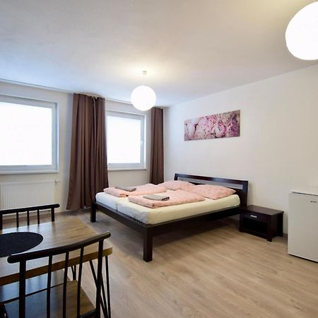 Apartman Zlatovska 22B Trenčín Zewnętrze zdjęcie