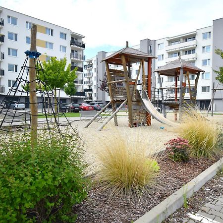 Apartman Zlatovska 22B Trenčín Zewnętrze zdjęcie