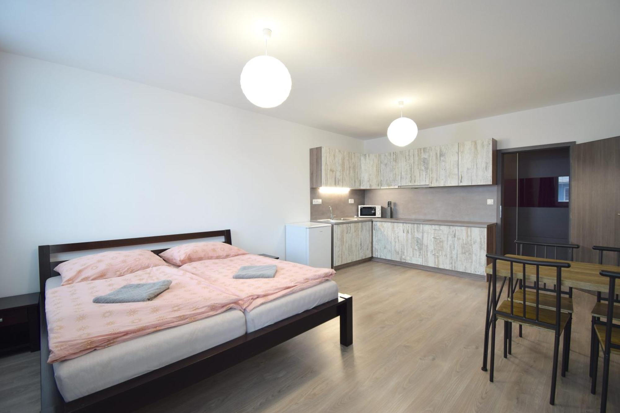 Apartman Zlatovska 22B Trenčín Zewnętrze zdjęcie